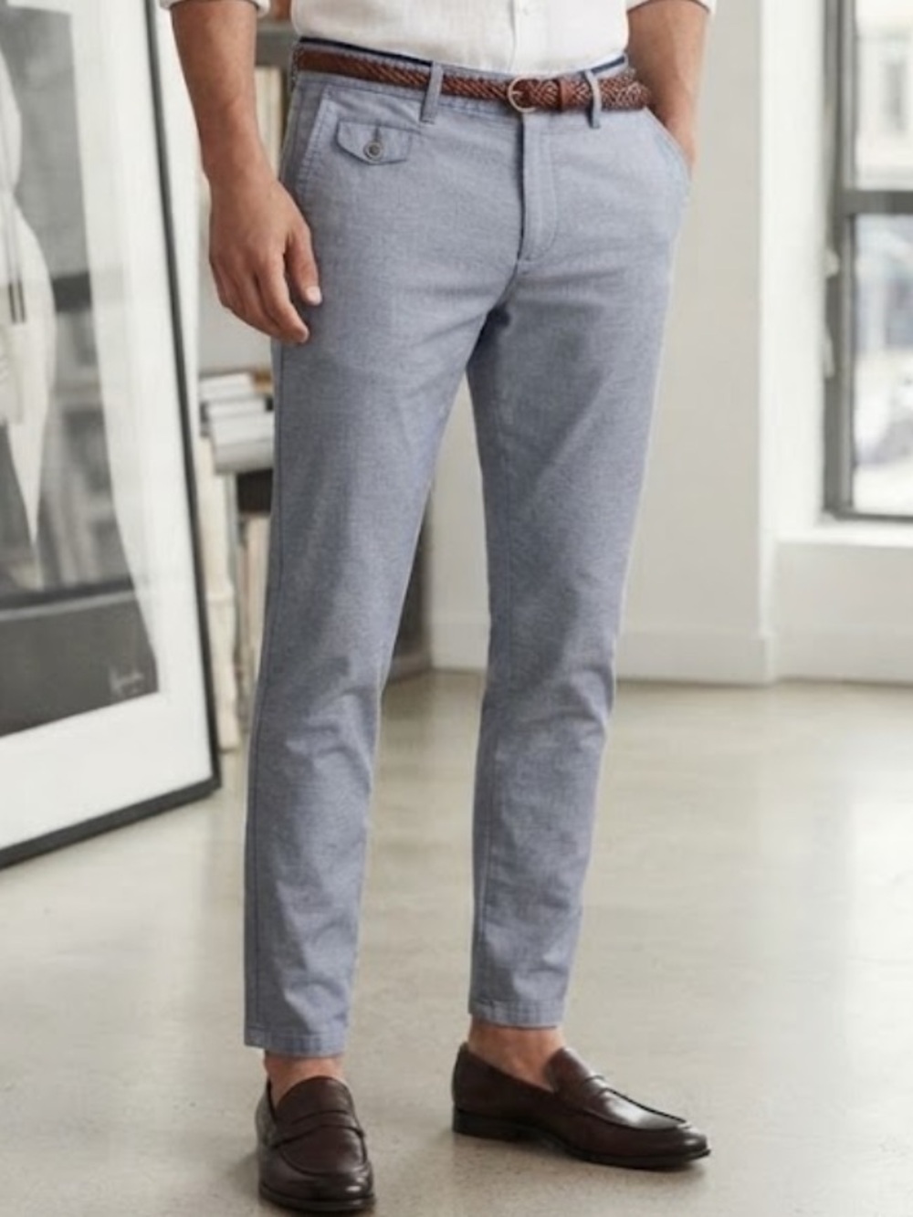 Zara men casual slim fit pants size 31 actual 32”, inseam 30”